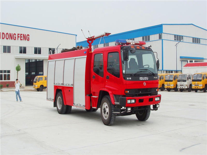 庆铃五十铃6吨泡沫消防车
