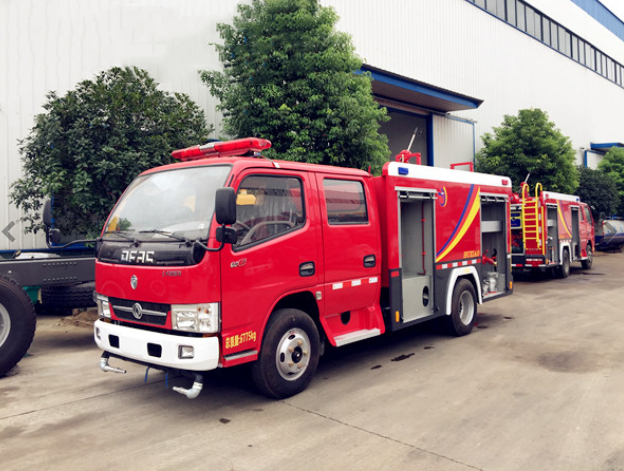 东风消防车厂家东风消防车价格东风消防洒水车东风消防车洒水
